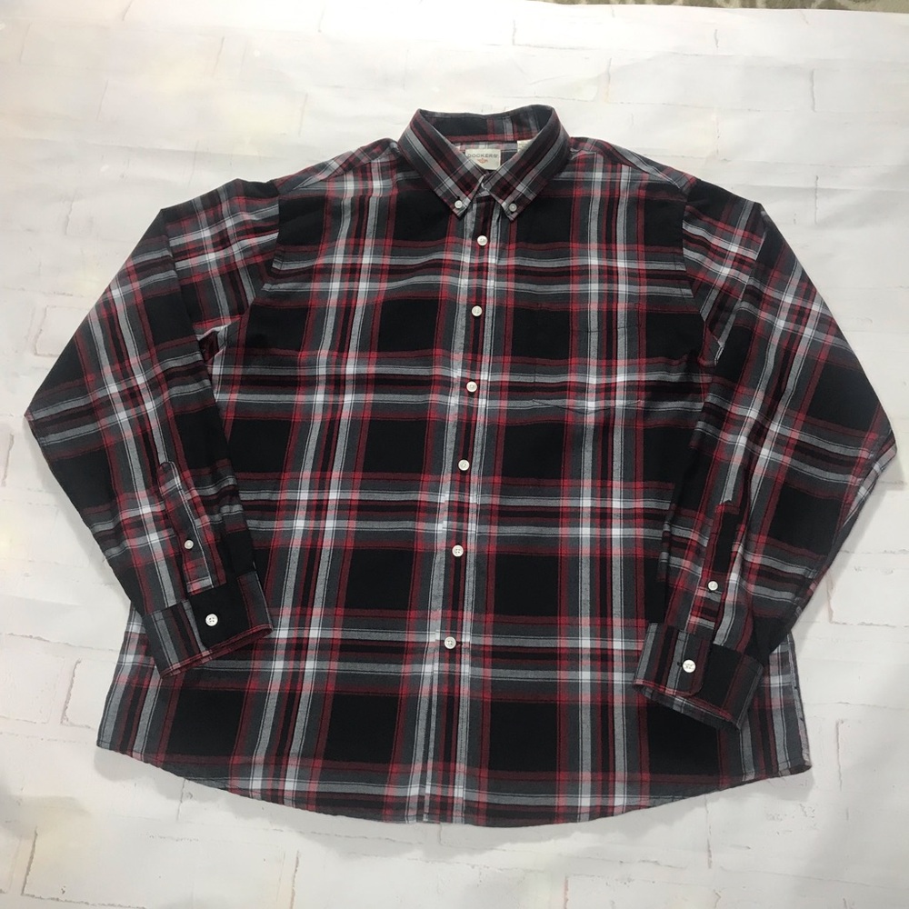 DOCKERS: Men's Plaid Shirt - Black and Red long sleeve X-Large